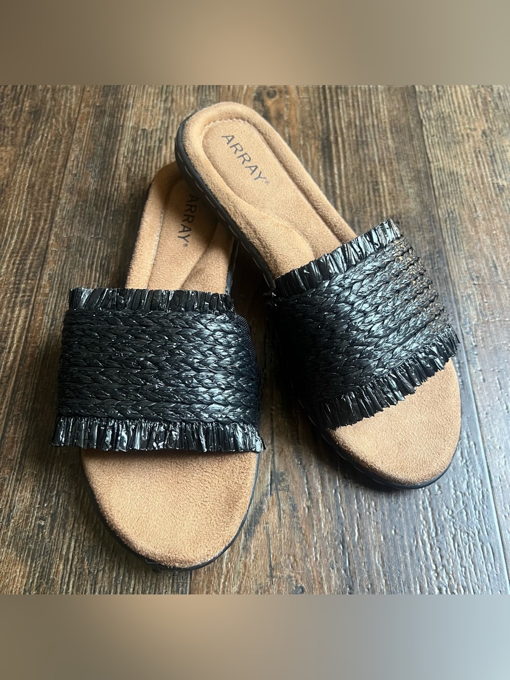 ARRAY Women's Cabrillo Slip-On Slide Sandal Black Comfort Foam Size 6M